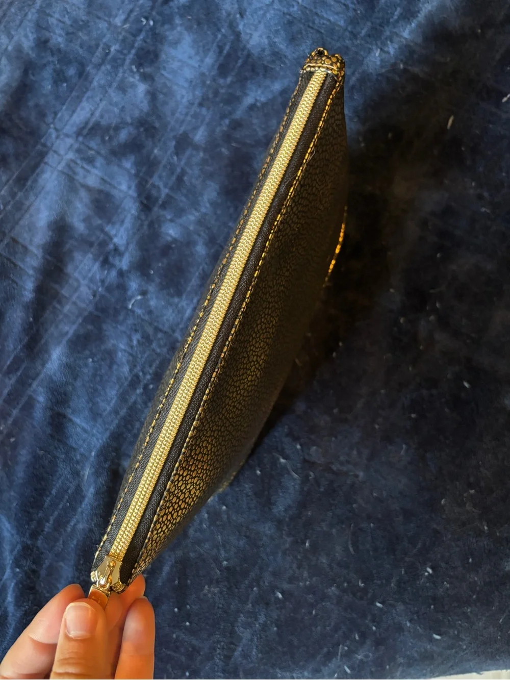 tarte Metallic Gold Pebble-Textured Zip Pouch